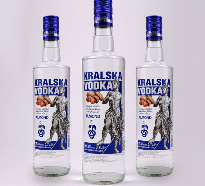 kralska_vodka_almond
